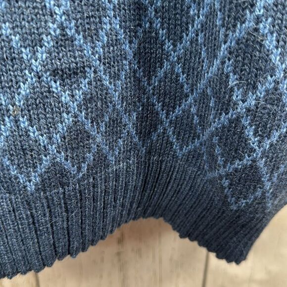 Alpaca Fina Blue Argyle Alpaca Wool Sweater Vest Mens Size L
Academia Cozy - Picture 7 of 13